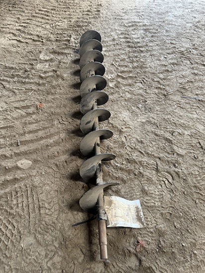 JD AH141577 Lower Clean Grain Auger