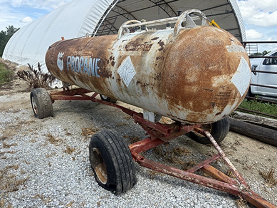 6 Bolt Running Gear w/ 1000 gal. LP Tank, Tank is Empty