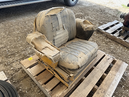 Int. TD 15C Dozer Seat Bracket