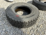 31X1050R15 LT Tire