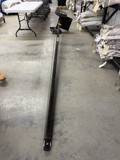 (1) 12ft Jack/ Crane w/ winch