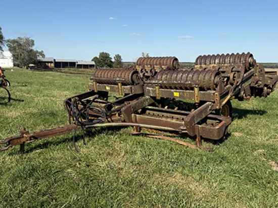 Kewanee No. 89 20 ft. Flat Fold Mulcher