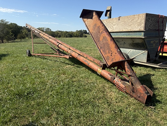 Kewanee 8 in. X 61 ft. PTO Driven Salvage Auger