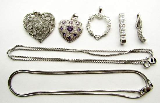 STERLING SILVER NECKLACE LOT INCLUDES: