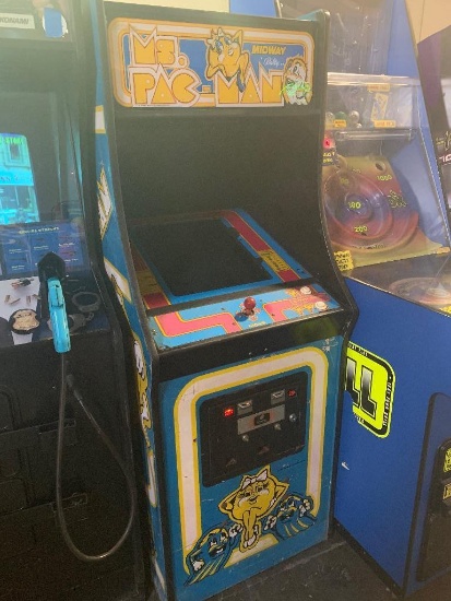 Multicade in Dedicated Ms. Pacman Cabinet