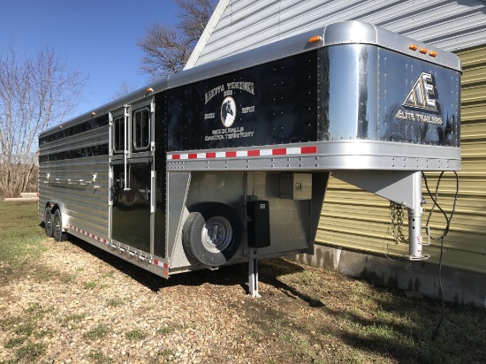 2015 Elite Gooseneck Trailer