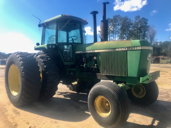 John Deere 4840