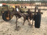 KMC Chisel Plow