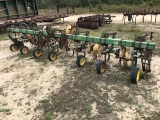 John Deere RM Cultivator