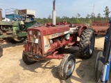 IH 404 Tractor