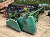 John Deere 920F Header