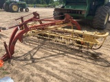 New Holland 256 Rake