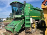 John Deere 9510 Combine