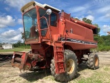 IH 1460 Combine