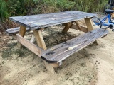 (1) Picnic Table