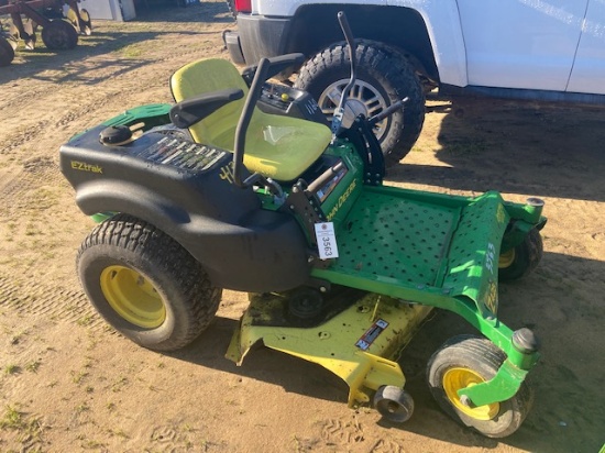 John Deere Z425 Mower