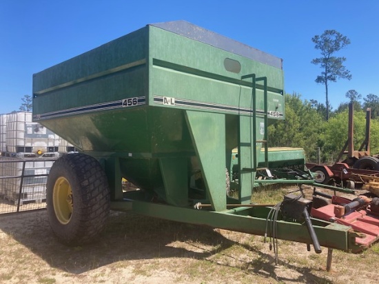 A&L 456 Grain Cart Needs Gear Box