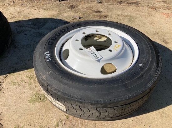 (1) Goodyear 255/70R22.5 Tire & Rim