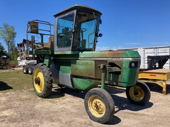 John Deere 6500 Sprayer 2WD