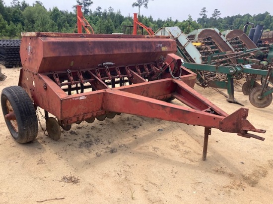 International Grain Drill Apx. 8'