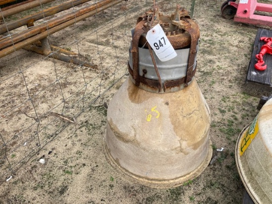 (1) Cole Fertilizer Hopper