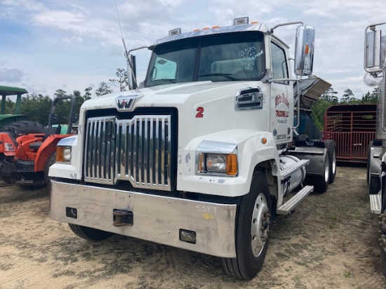 2015 Western Star 4700SF Road Tractor * 10 DAY DELAY TO REMOVE GPS *