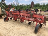 Case IH 183 Cultivator 8RW 3pt.