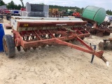 IH Grain Drill Apx. 10' White