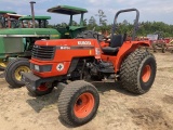 Kubota M4700 Tractor 2WD