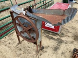 New Idea Hand Corn Sheller