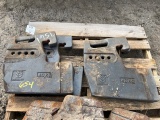 (4) New Holland Weights