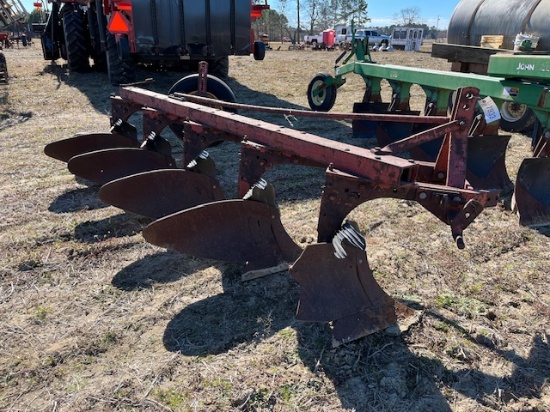 IH 5 Bottom Plow