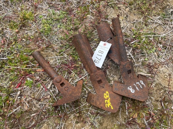 Misc. Cultivator Shanks