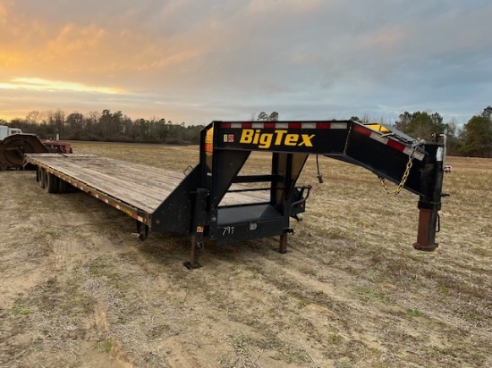 Big Tex 40' Gooseneck Trailer N/T