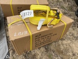 Box Of Apx. (8) Ratchet Straps