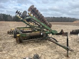 John Deere 220 Center Fold Disk Harrow