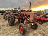 IH Farmall 140 Tractor