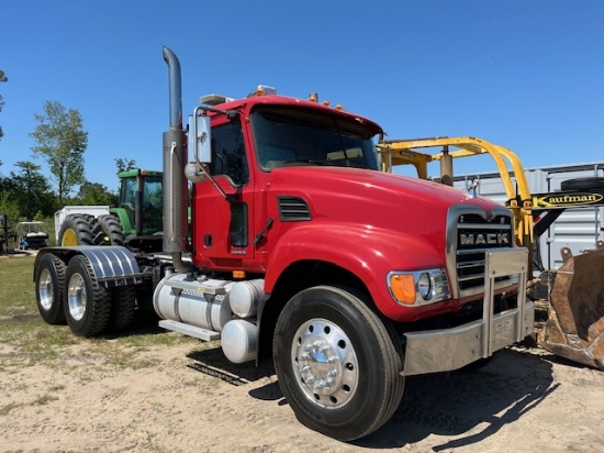 2006 Mack Granite CV713 Truck Tractor