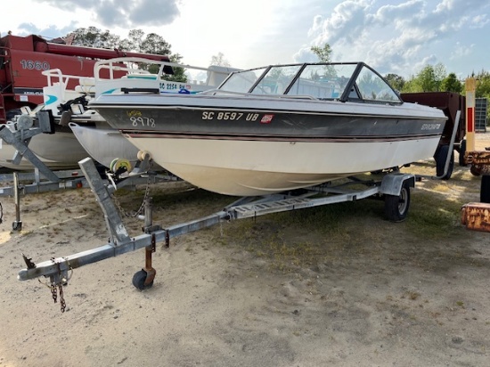 1988 Starcraft Medalist 1900 Boat