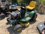 John Deere Riding Mower No Hood Runs
