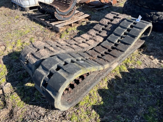 Set Of Rubber Tracks For CAT Skid Steer