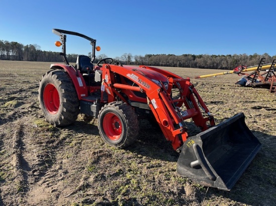 Kioto DK4510 Tractor w/ KL5520 Loader