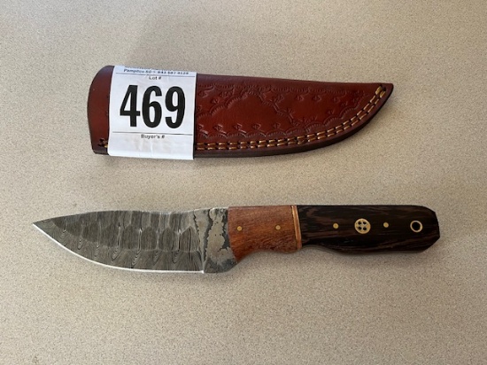 Knife w/ Case