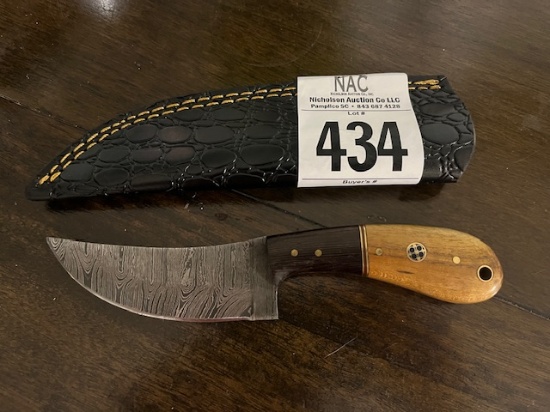 Knife w/ Case
