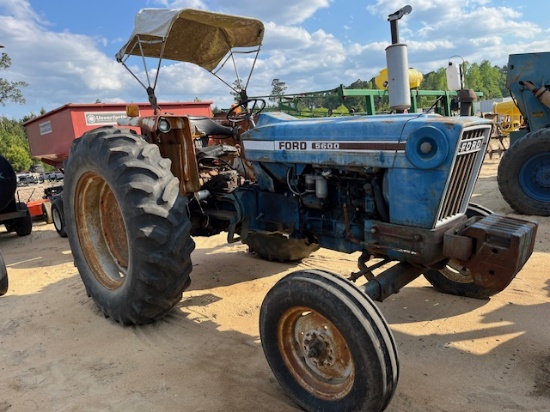 Ford 5600 Tractor 2wd