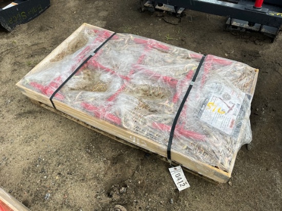 Crate Of (10) 20ft Chains & (5) Ratchet Binders