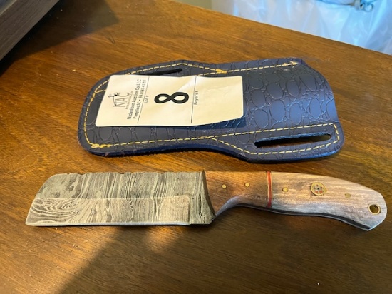 Knife w/ Case