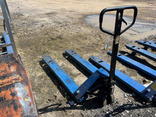 (1) Blue Pallet Jack