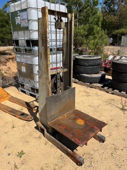 Material Lift