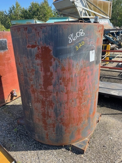 (1) 500 Gallon Tank On Skids